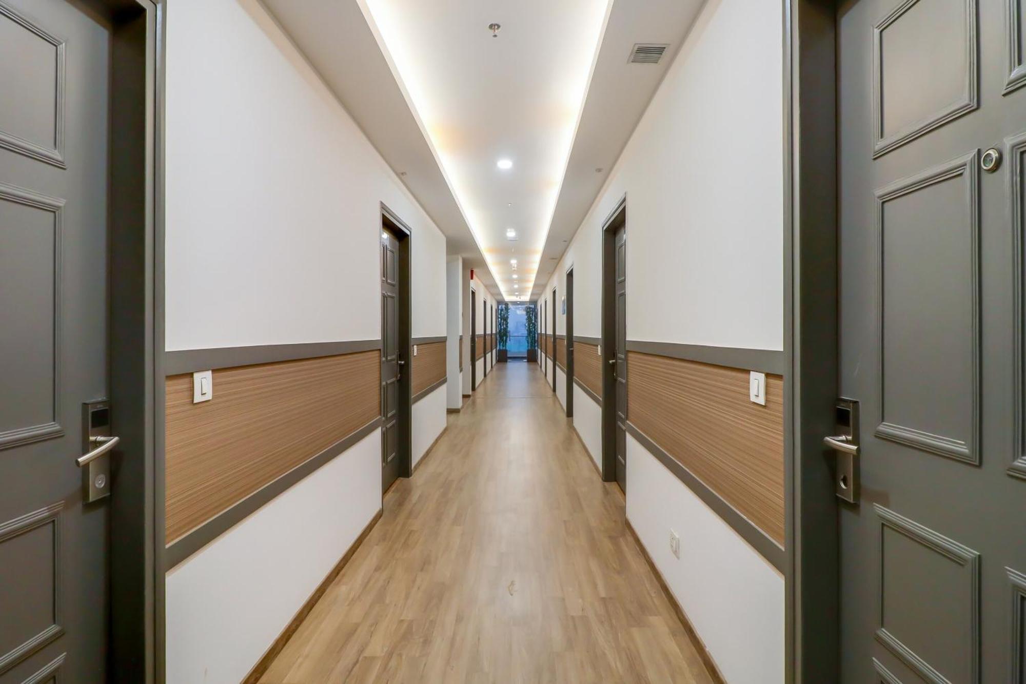 Super Townhouse Jashn Hotell Chinhat Eksteriør bilde
